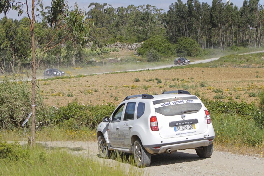 Aventura Dacia 4x2 2016