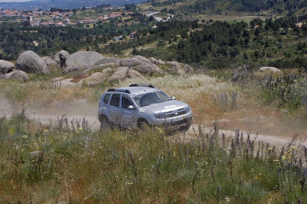 DACIA Duster Aventura 4X2 2013 115