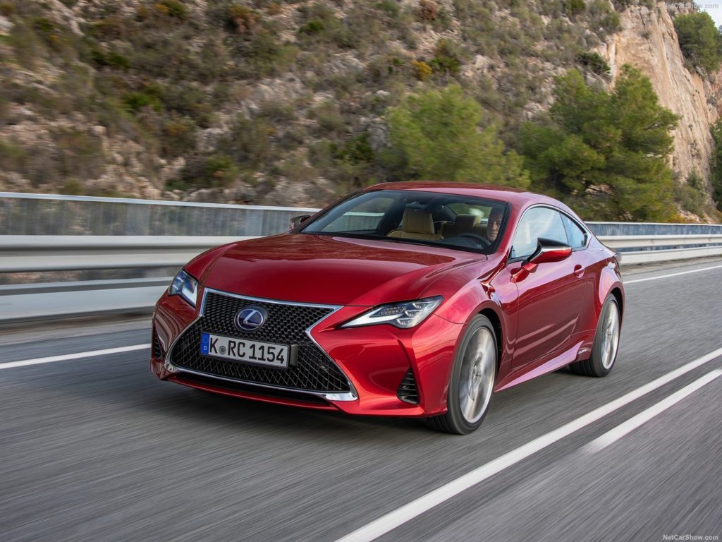 Lexus RC 300h 3