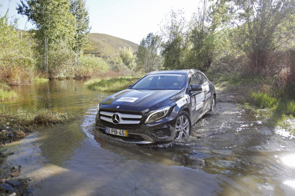 Mercedes Benz 4MATIC Experience 2014 80