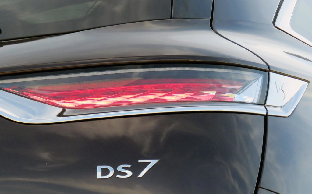 DS7 Crossback 35