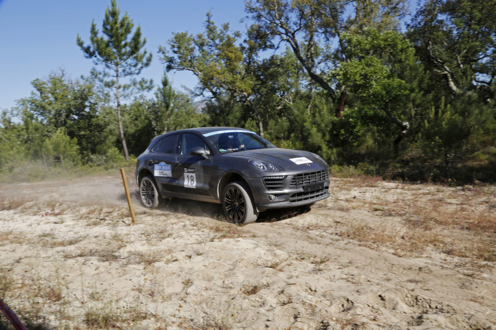 Off Road Razão Automóvel 441