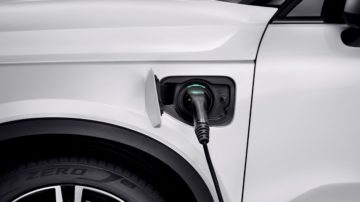 volvo xc40 t5 plug in hybrid r design 4