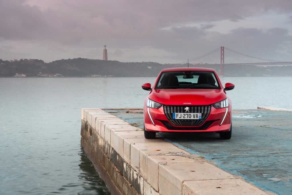 Peugeot 208 2019 6