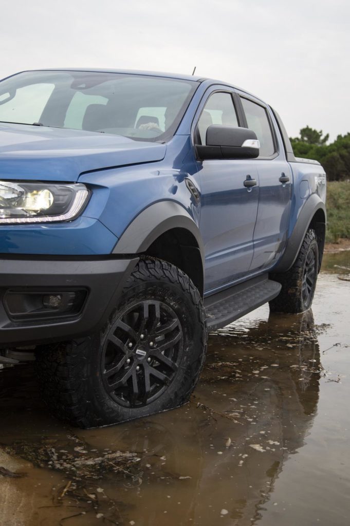 Ford Ranger Raptor 36