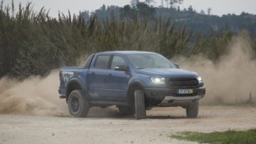 Ford Ranger Raptor 42