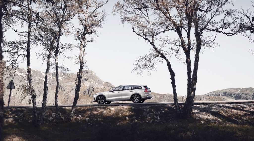 volvo v60 t5 cross country 329