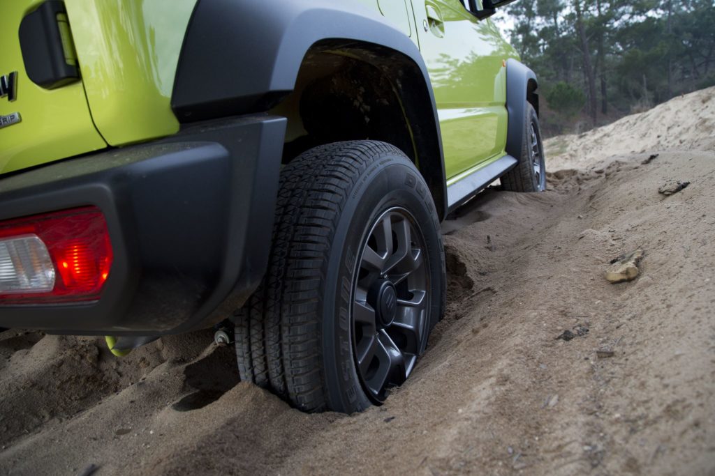 Suzuki Jimny 27