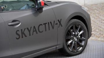 Mazda Skyactiv X 4