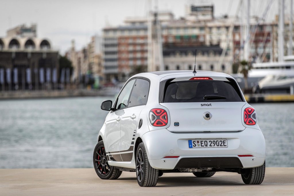 Smart EQ forfour 13