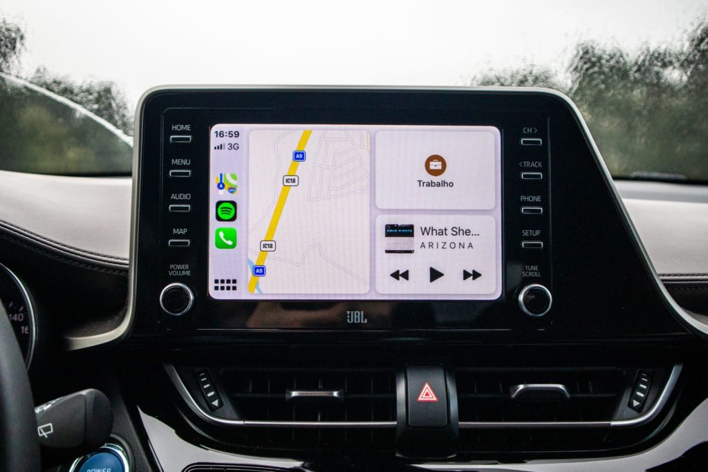 Toyota Apple carplay