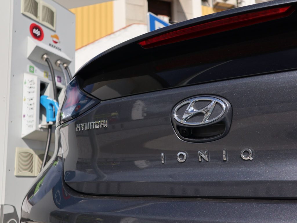 Hyundai Ioniq 67