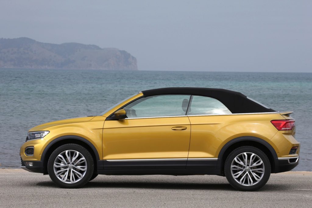 volkswagen t roc cabriolet 37