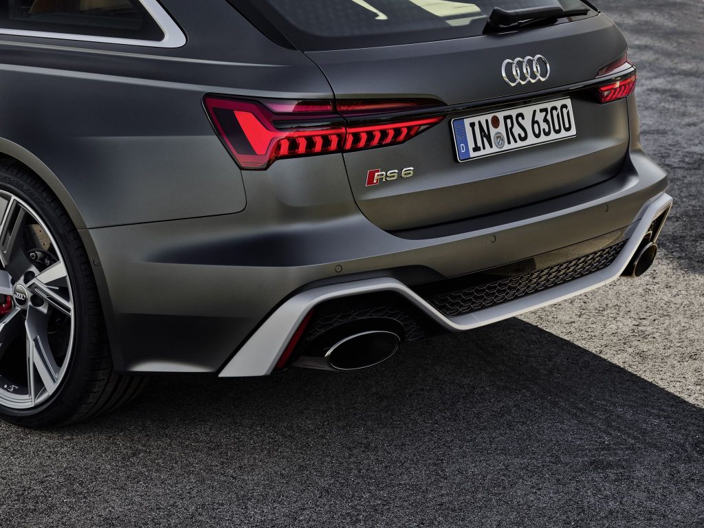 Audi RS6 Avant 2020 1