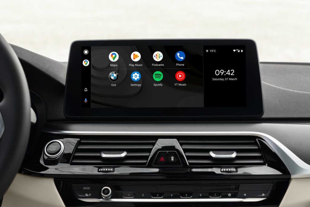 BMW 5 series info entretenimento android auto