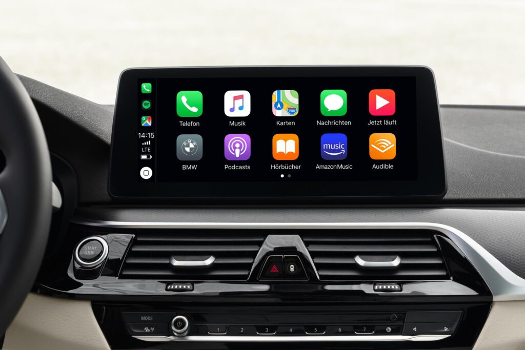 BMW 5 series info entretenimetno apple carplay