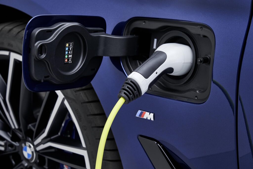 BMW 530e plug in