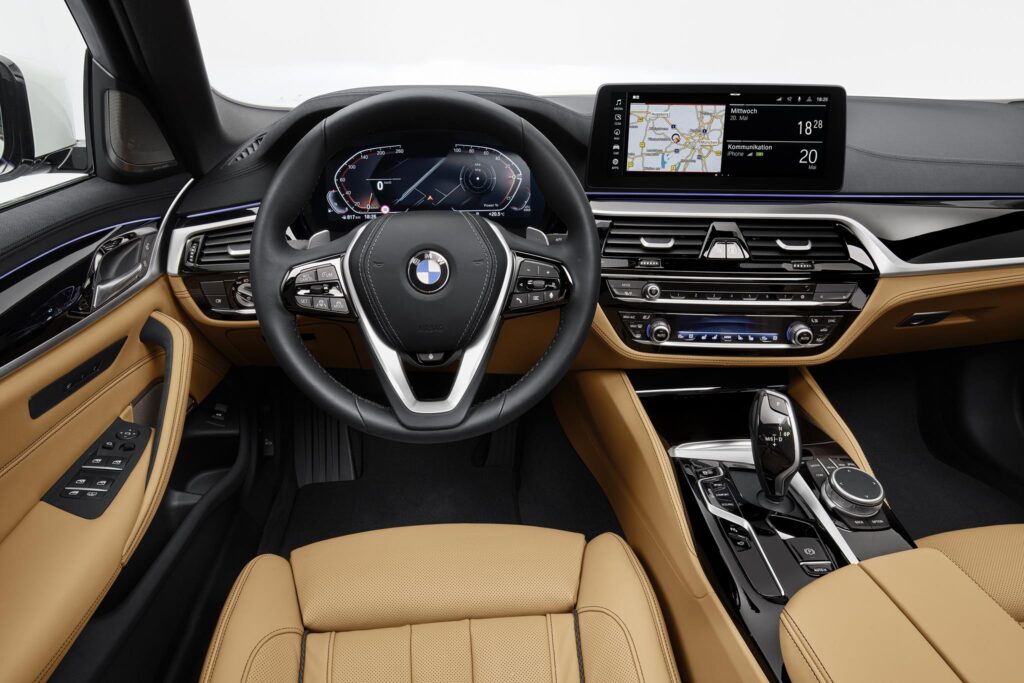 BMW 540i sed interior