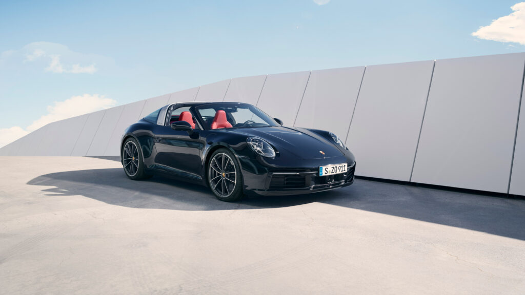 Porsche 992 Targa 6