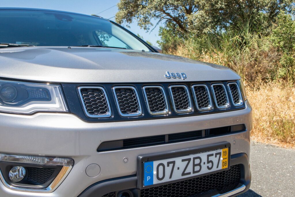 Jeep Compass Limited 37