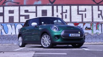 MINI Cooper SE 6