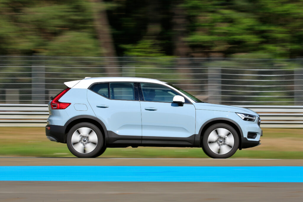 Volvo XC40 T3