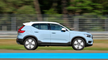 Volvo XC40 T3