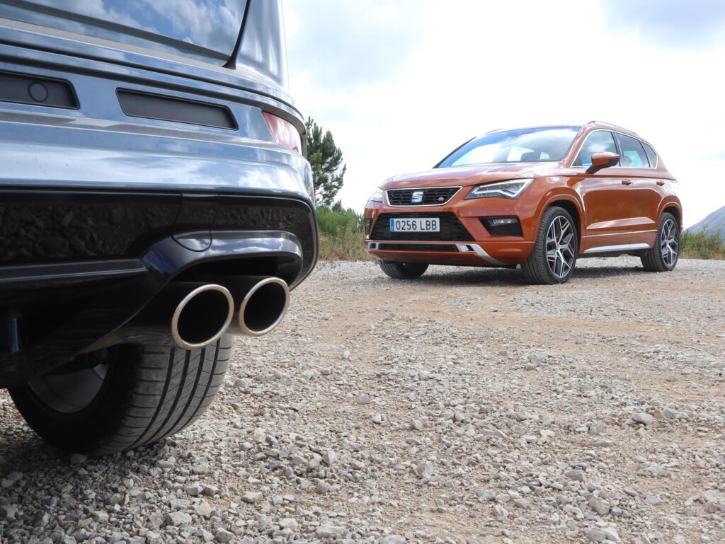 SEAT Ateca vs CUPRA Ateca 33