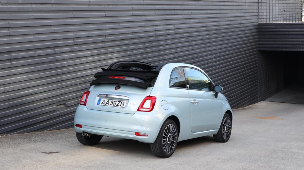 Fiat 500C Hybrid 26