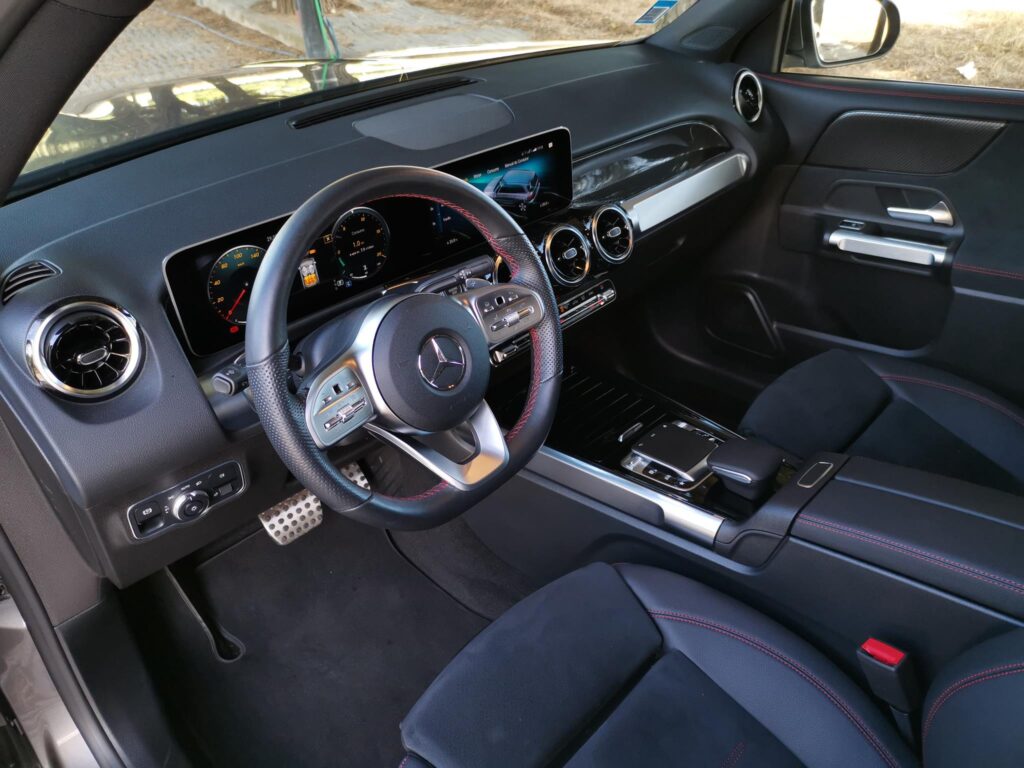 Mercedes Benz GLB200d 64