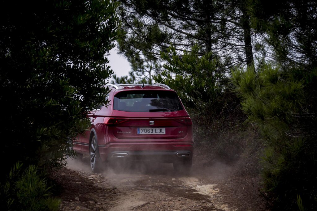 SEAT Tarraco 2020 offroad 1