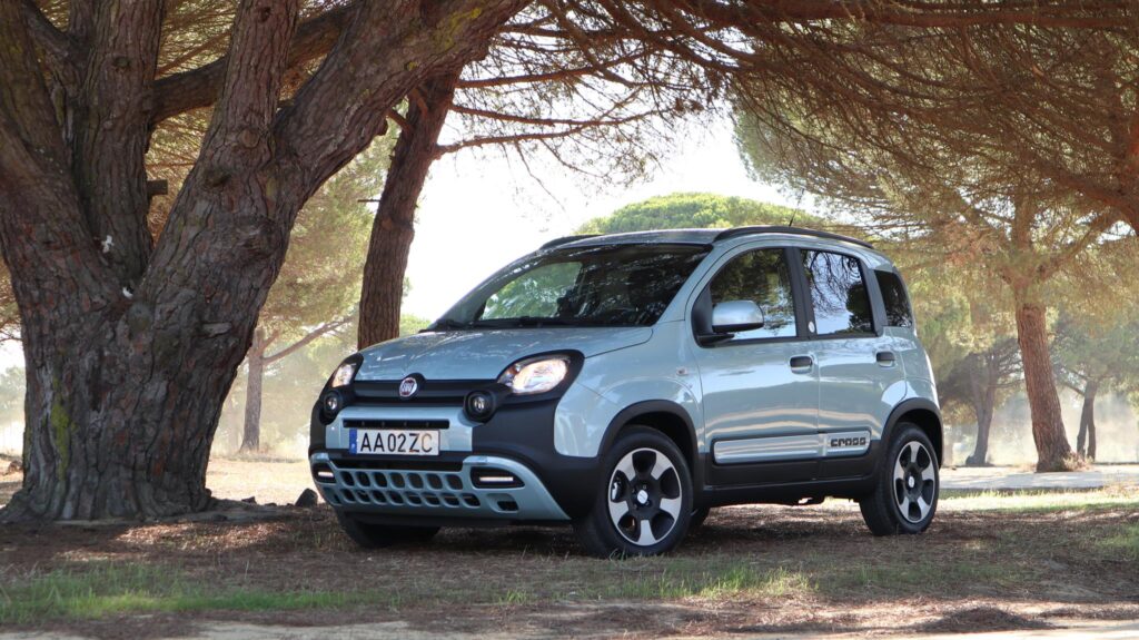 Fiat Panda Cross Hybrid 1