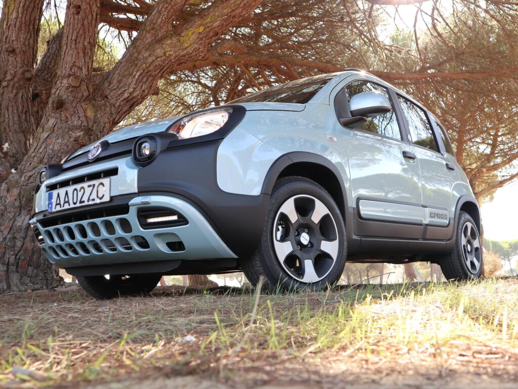 Fiat Panda Cross Hybrid 5