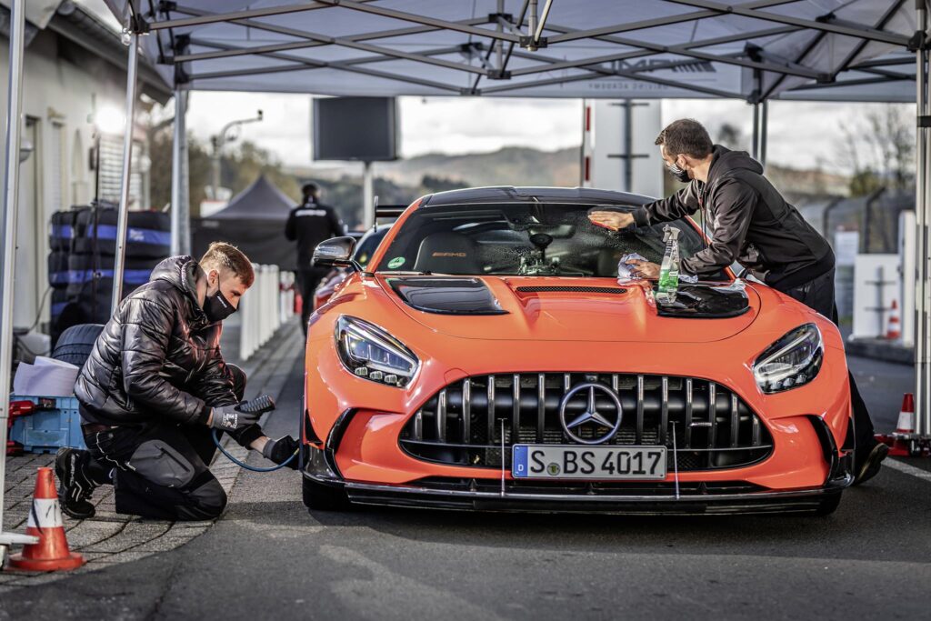 Mercedes AMG GT Black Series 11