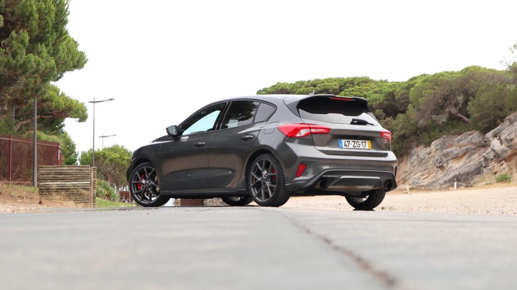 Ford Focus ST 22