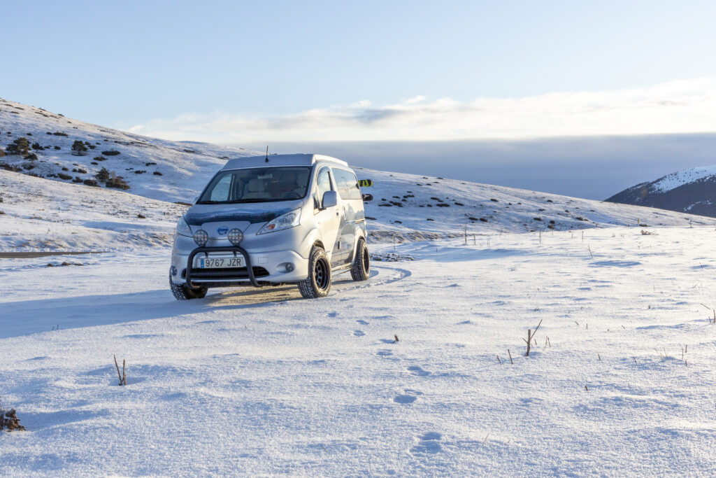 Nissan e NV200 Winter Camper 2