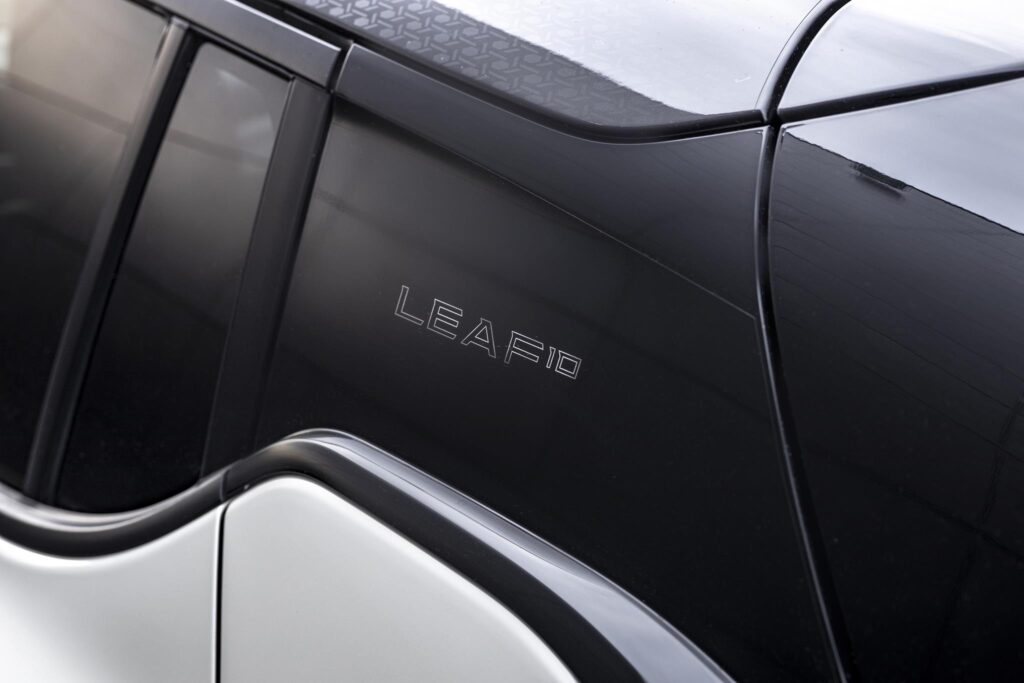 Nissan Leaf10 7