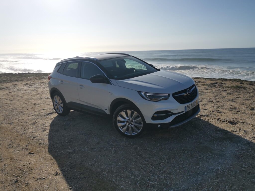 Opel Grandland X hybrid4 15