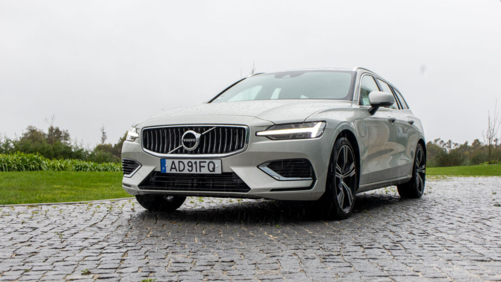 Volvo V60 T6 Recharge Inscription 25