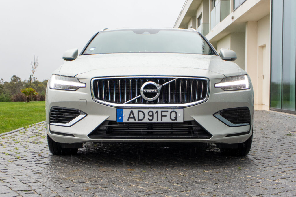 Volvo V60 T6 Recharge Inscription 27