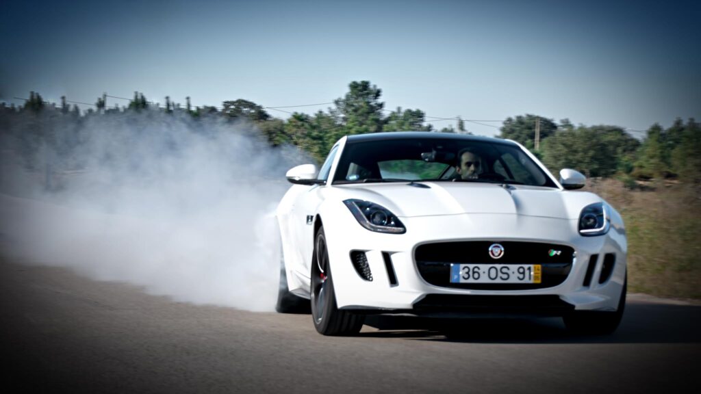 Jaguar F Type Coupé R V8 16