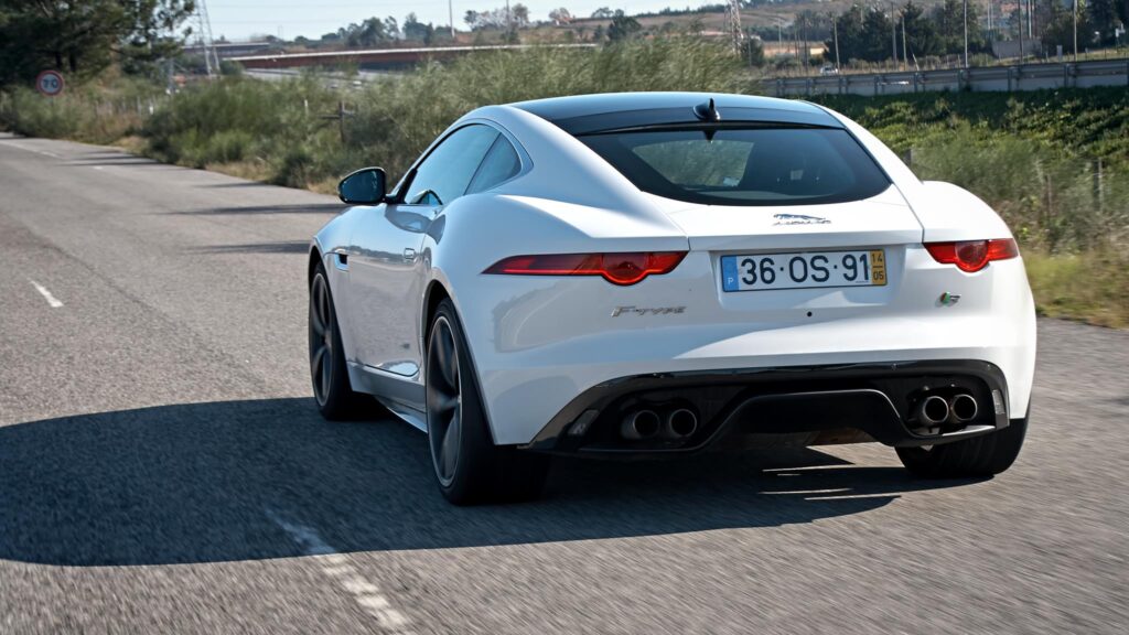 Jaguar F Type Coupé R V8 31