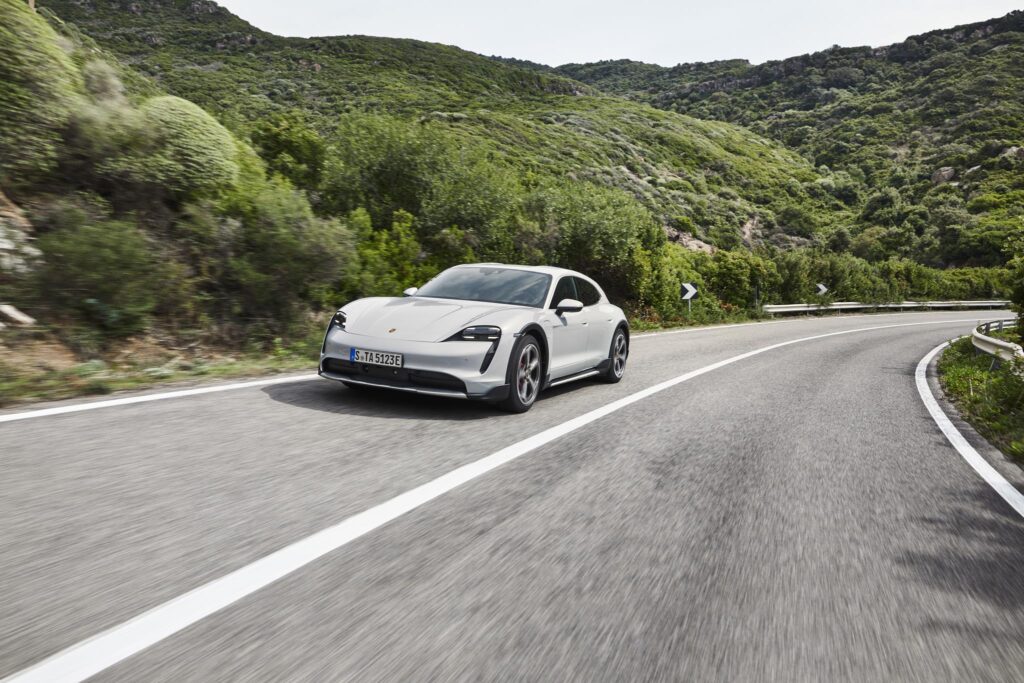 Porsche anunciou mais vendas de modelos elétricos