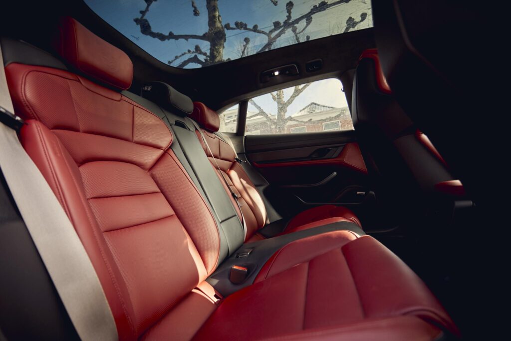 Porsche Taycan Cross Turismo interior 3