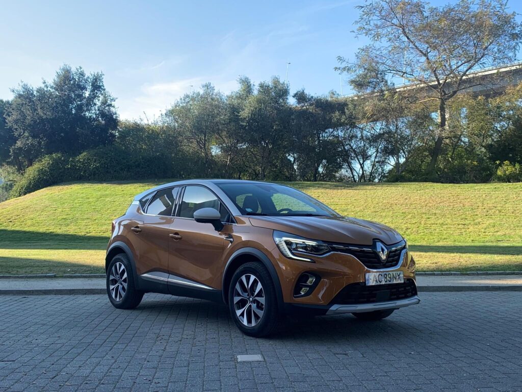 Renault Captur E Tech 44