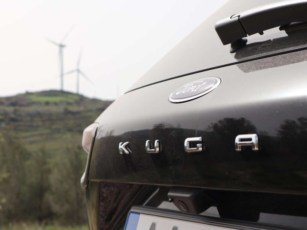 Ford Kuga MHEV Diesel 18