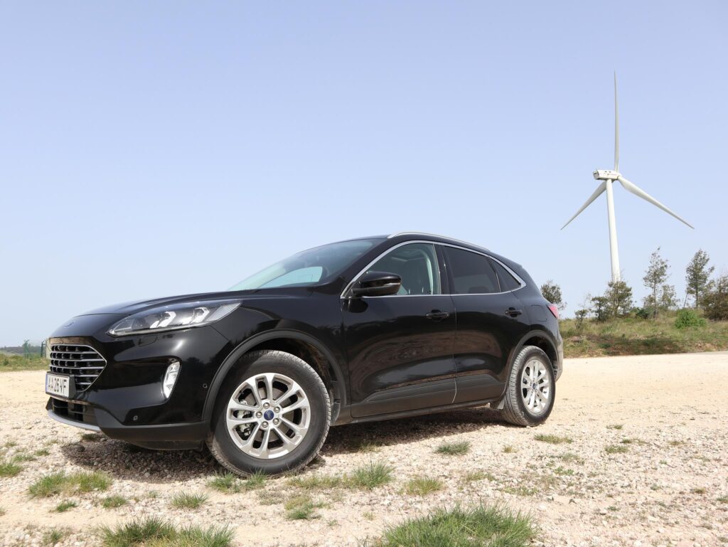 Ford Kuga MHEV Diesel 40