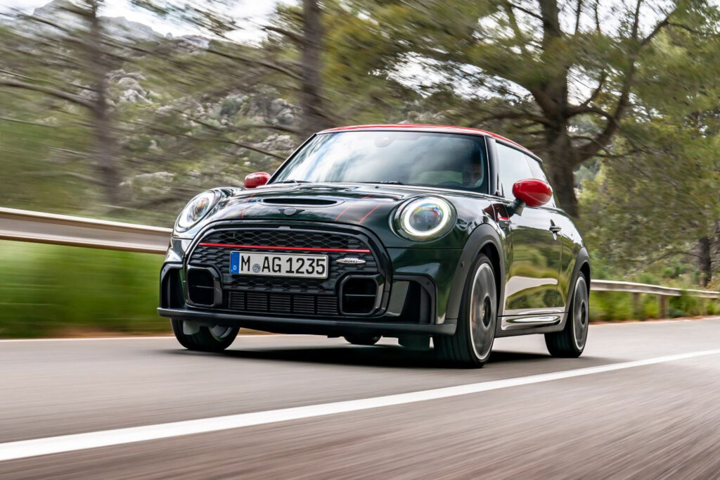 MINI JCW 2021 16