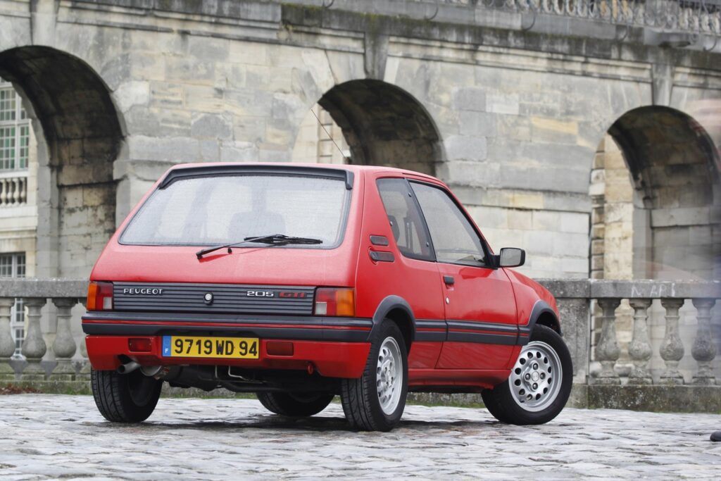 Peugeot 205 GTI 4