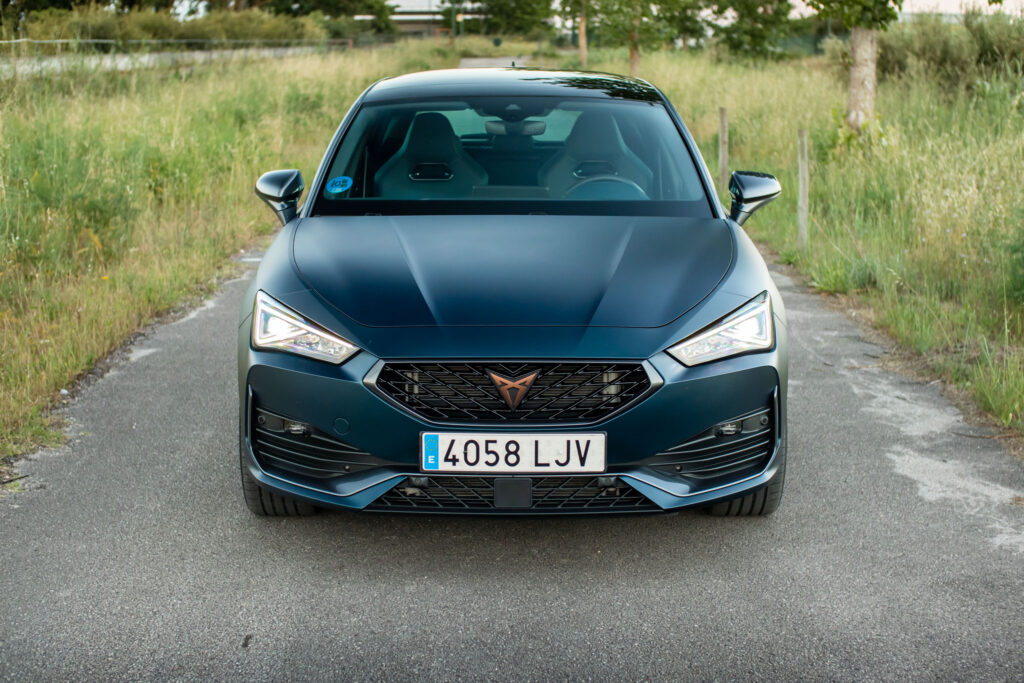 CUPRA Leon TSI eHybrid 127